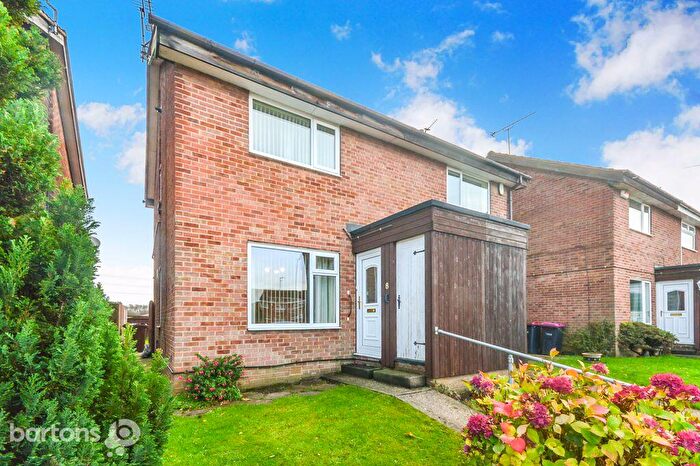 2 Bedroom Semi-Detached House For Sale In Wroxham Way, Bramley, S66