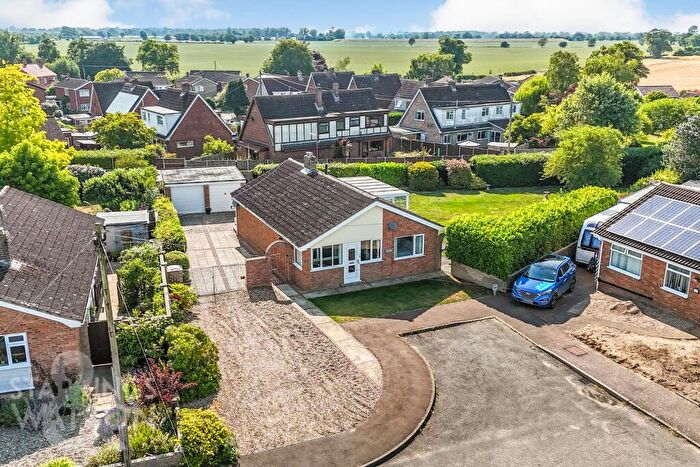 3 Bedroom Detached Bungalow For Sale In Calthorpe Close, Acle, Norwich, NR13