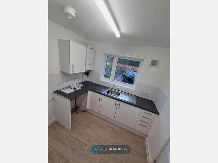 2 Bedroom End Of Terrace House To Rent In Bailey Close, Finedon, Wellingborough, NN9