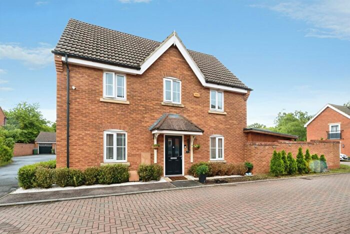 3 Bedroom Detached House For Sale In Red Kite View, Calvert, Buckingham, MK18