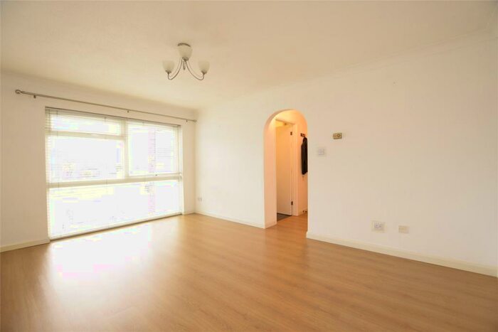 2 Bedroom Apartment To Rent In Ramsons Way, Abingdon, Oxford, OX14