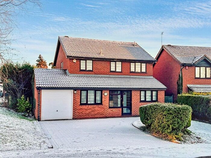 4 Bedroom Detached House For Sale In Foldyard Close, Sutton Coldfield, B76