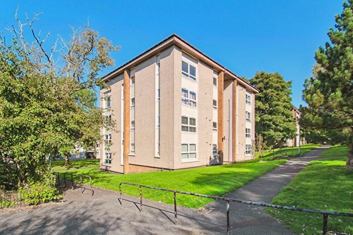 1 Bedroom Flat To Rent In Banner Road, Blairdardie, Glasgow, G13