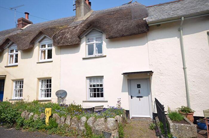 2 Bedroom Cottage For Sale In Hillmorhayes, Drewsteignton, Devon, EX6