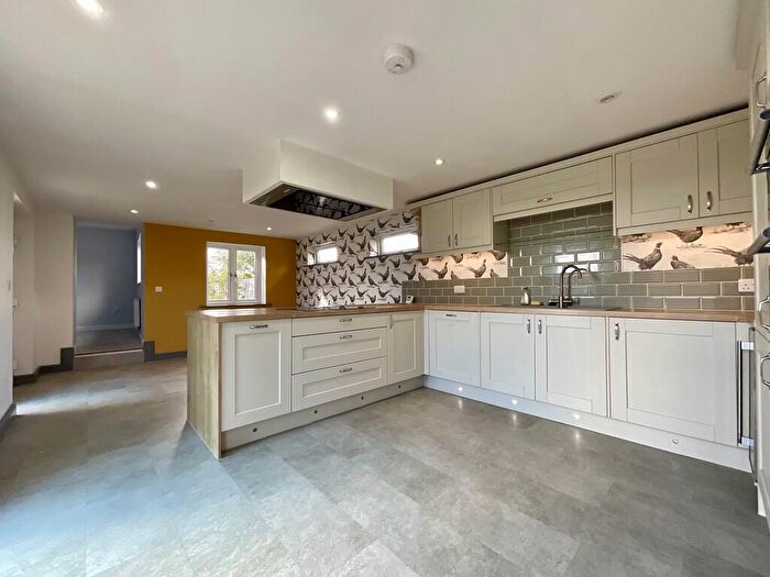 3 Bedroom Detached Bungalow To Rent In Sleaford Road, Nocton Heath, Lincoln, LN4