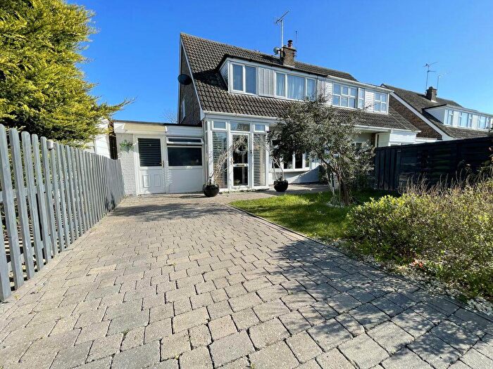 4 Bedroom Semi-Detached House For Sale In Marsh Way, Brightlingsea, CO7