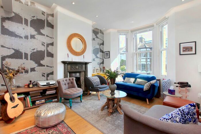 4 Bedroom Terraced House To Rent In Tonsley Hill, Tonsleys, Wandsworth, London, SW18