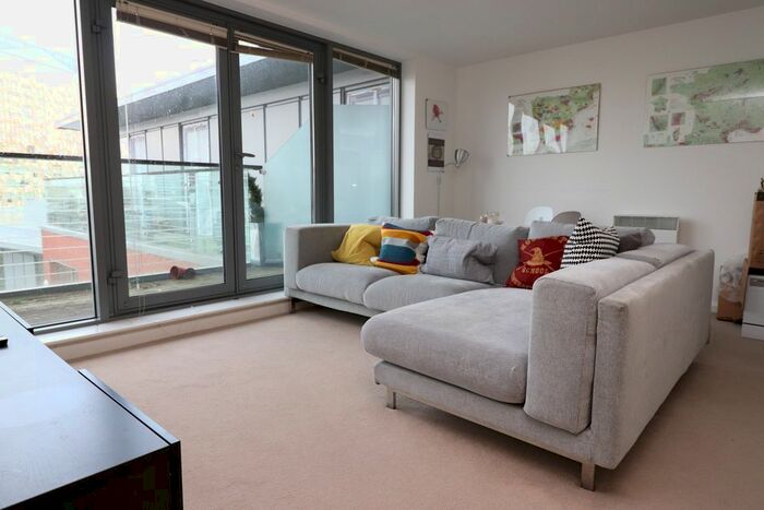 2 Bedroom Flat To Rent In Skyline, Granville Street, Birmingham, B1