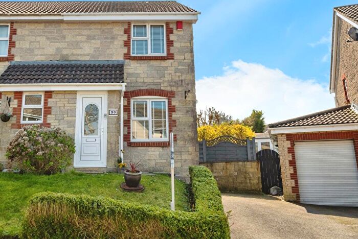 2 Bedroom Semi-Detached House For Sale In Heol Waun Wen, Swansea, West Glamorgan, SA6