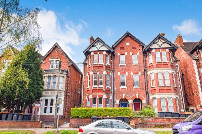 2 Bedroom Flat To Rent In Clapham Road, Bedford, MK41