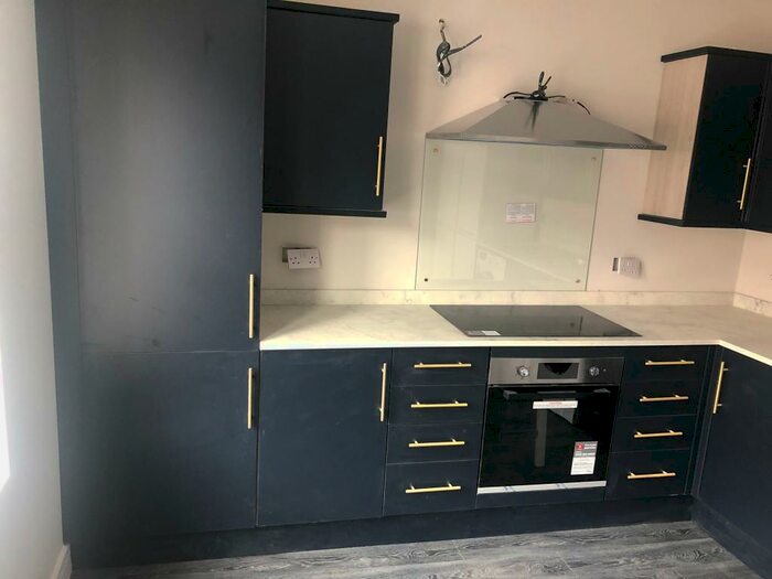 End Of Terrace House To Rent In Stanley Road, Mansfield, NG18