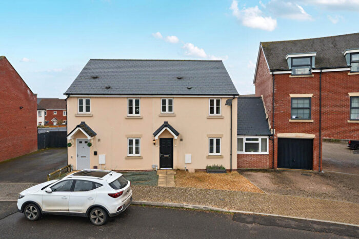 3 Bedroom Semi Detached House For Sale In Ashbrittle Road, Brockworth, Gloucester, GL3