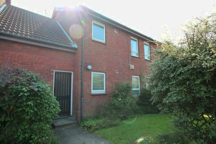 Flat To Rent In Mallard Close, Beverley, HU17