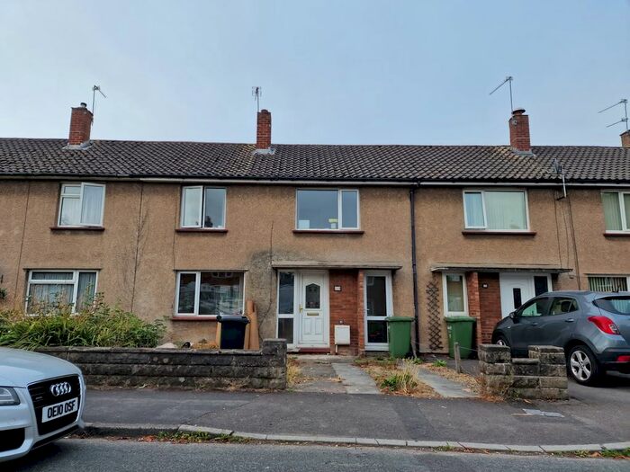 3 Bedroom Property To Rent In Boscombe Crescent, Downend, Bristol, BS16