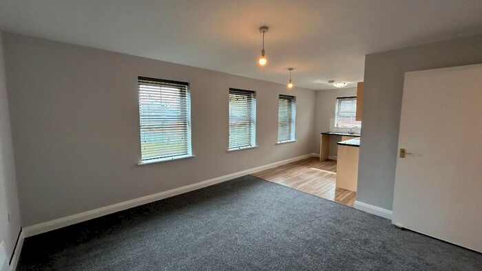 2 Bedroom Apartment To Rent In Palace Close, Shepshed, LE12