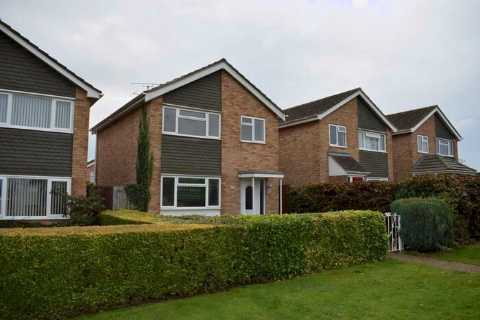 3 Bedroom Detached House To Rent In Eden Walk, Milton Keynes, MK3