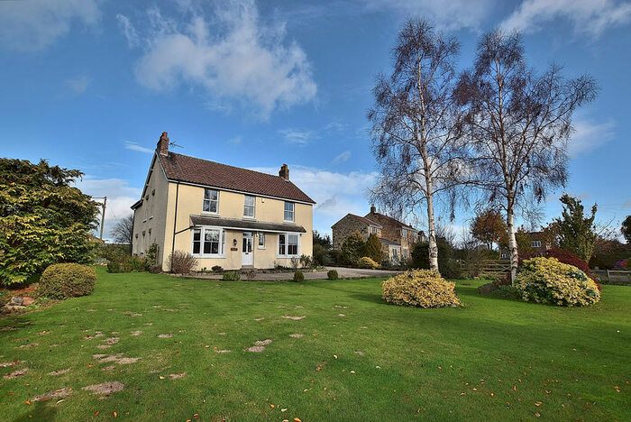 5 Bedroom Farm House To Rent In Snape, DL8