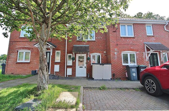 2 Bedroom Terraced House For Sale In Merlin Close, Cowplain, PO8