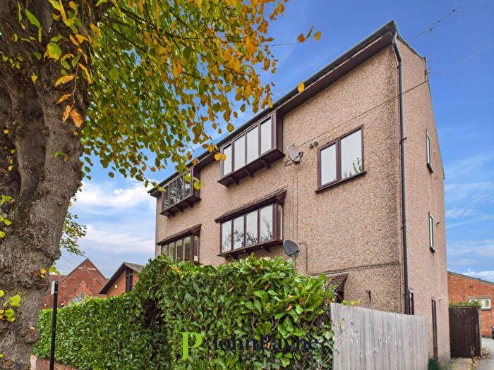 2 Bedroom Apartment For Sale In Earlsdon Avenue South, Earlsdon, Coventry, CV5