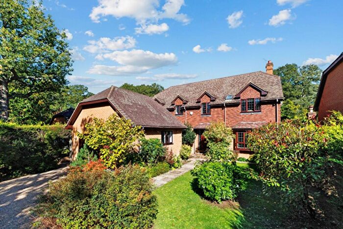 4 Bedroom Detached House For Sale In Oxshott, KT22