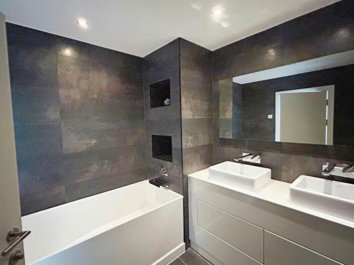 3 Bedroom End Of Terrace House For Sale In Lower Church Street, Chepstow, NP16