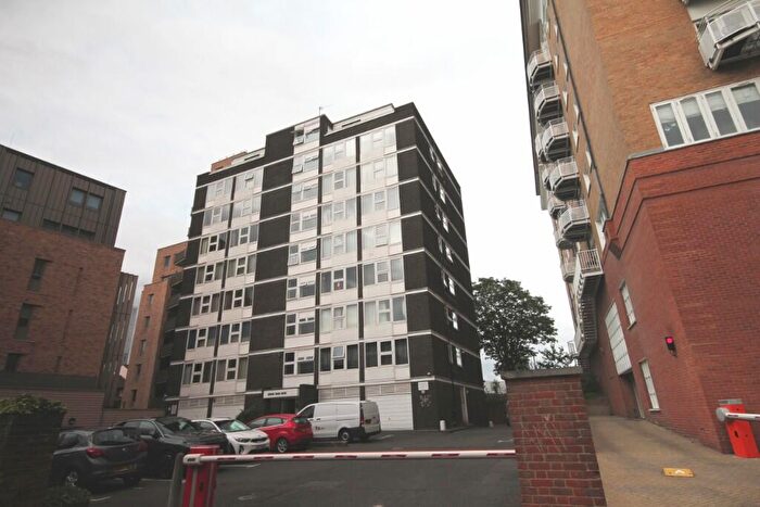 2 Bedroom Flat To Rent In Custom House Reach, Odessa Street, London, SE16
