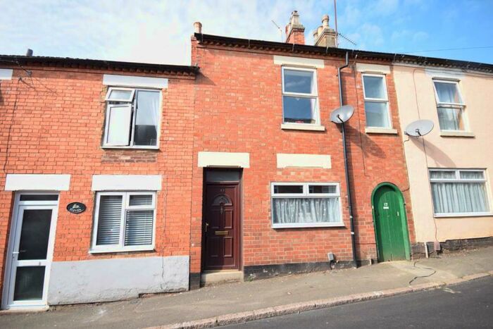 3 Bedroom Link Detached House To Rent In Great Sized House - New Street, Rothwell, Kettering, NN14