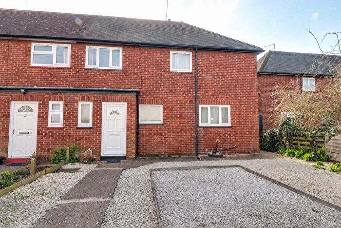 3 Bedroom Detached House To Rent In Castle Road, Hoddesdon, Hertfordshire, EN11