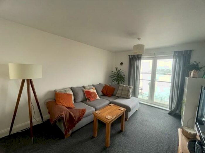 1 Bedroom Apartment To Rent In Cei Dafydd, Barry, CF63