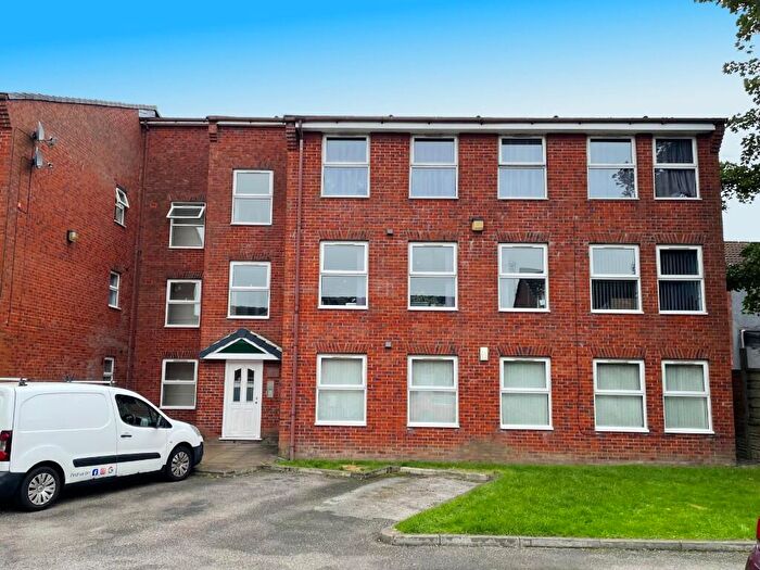 2 Bedroom Flat To Rent In Ashton Road, M34