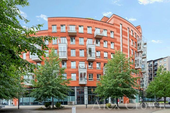 1 Bedroom Flat To Rent In Carronade Court, Eden Grove, Holloway, N7