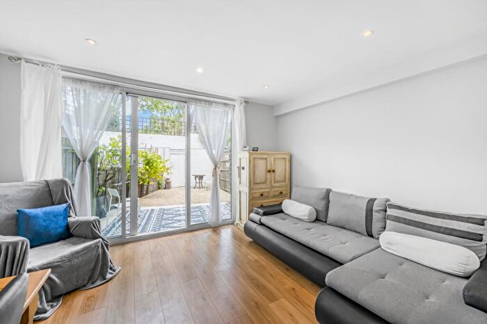 3 Bedroom Terraced House To Rent In Conistone Way, Lower Holloway, N7