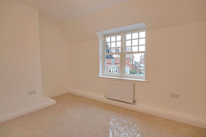 3 Bedroom Flat To Rent In St. Nicholas Place, Sheringham, NR26