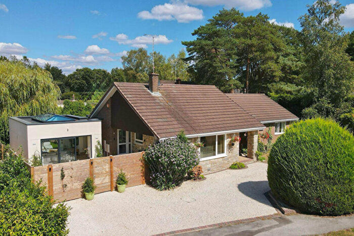 3 Bedroom Detached Bungalow For Sale In Ashley Park, Ashley Heath, BH24