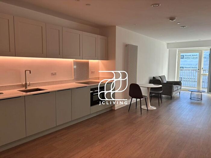 1 Bedroom Flat To Rent In Galleria House, E16