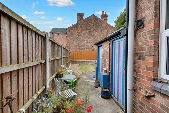 2 Bedroom Semi-Detached House For Sale In Birchwood Avenue, Long Eaton, NG10