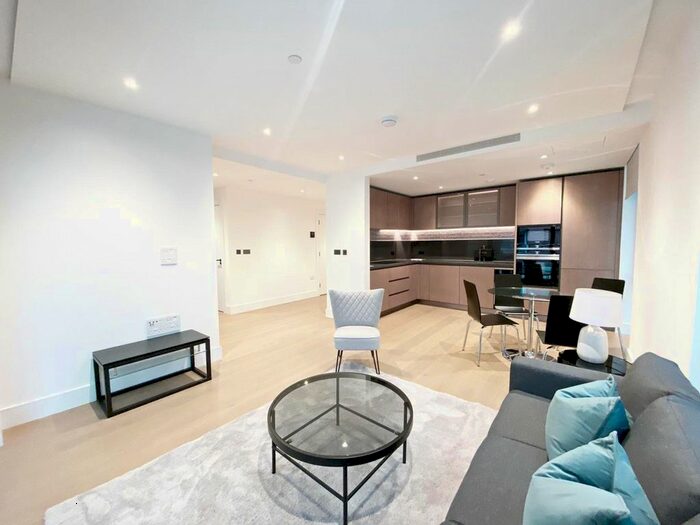 2 Bedroom Flat To Rent In Prince Of Wales Drive, London, SW11