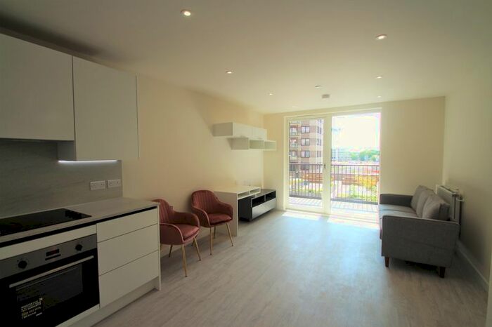 1 Bedroom Flat To Rent In Taro Apartments, Eastman Village, Harrow, HA1