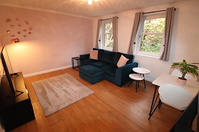 2 Bedroom Flat To Rent In Millside Terrace, Peterculter, AB14