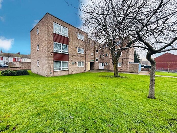 2 Bedroom Flat For Sale In Garden Gates, Blackfriars Road, NR30