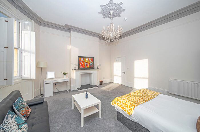 1 Bedroom Studio To Rent In Eaton Place, Brighton, BN2