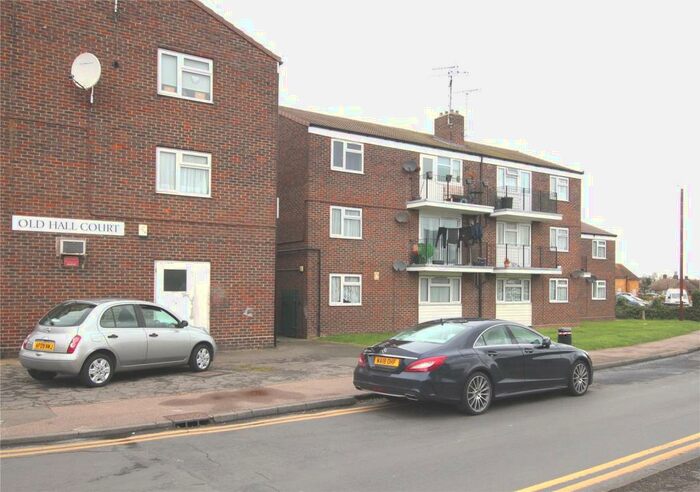 2 Bedroom Apartment To Rent In Old Hall Court, Mercer Avenue, Great Wakering, Southend-on-Sea, SS3