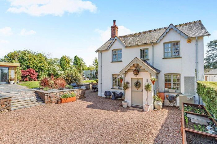 3 Bedroom Link Detached House For Sale In Nymet Rowland, Crediton, EX17