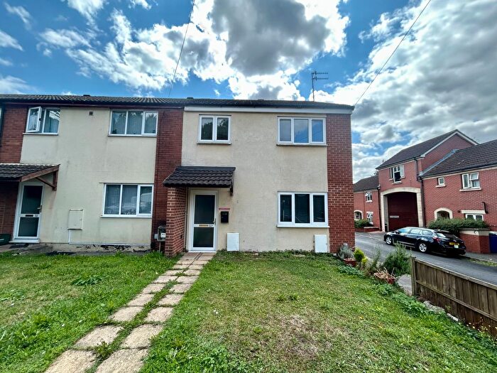 2 Bedroom Maisonette To Rent In Queen Ann Road, Bristol, BS5