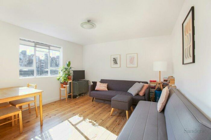 1 Bedroom Flat To Rent In Halton Road, Islington, London, N1