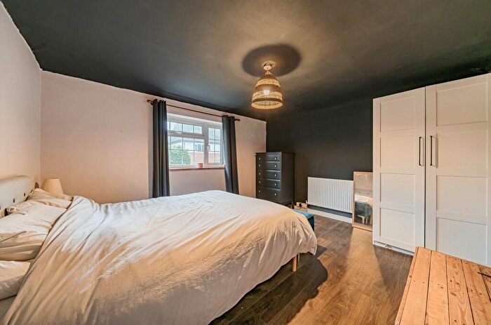 3 Bedroom Terraced House For Sale In Copse Road, Haslemere, GU27