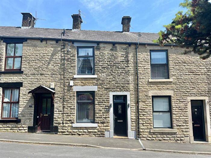 2 Bedroom Terraced House For Sale In Wood Street, Hollingworth, SK14