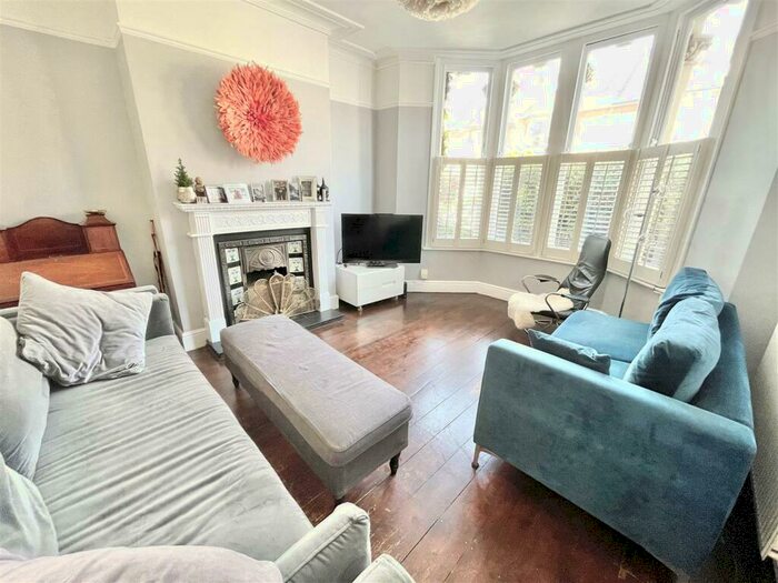 4 Bedroom Terraced House To Rent In Russell RoadWestbury ParkBristol, BS6