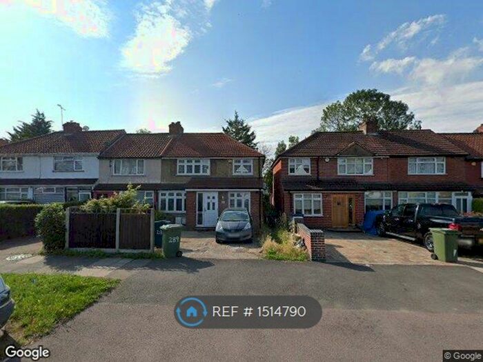 6 Bedroom Detached House To Rent In Eastcote Lane, Harrow, HA2