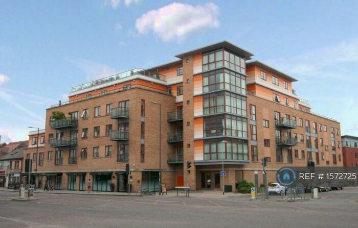 2 Bedroom Flat To Rent In Hills Road, Cambridge, CB2